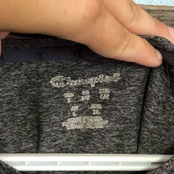 CHAMPION Size Large Grey Long Sleeve Activewear Top - Picture 3 of 5